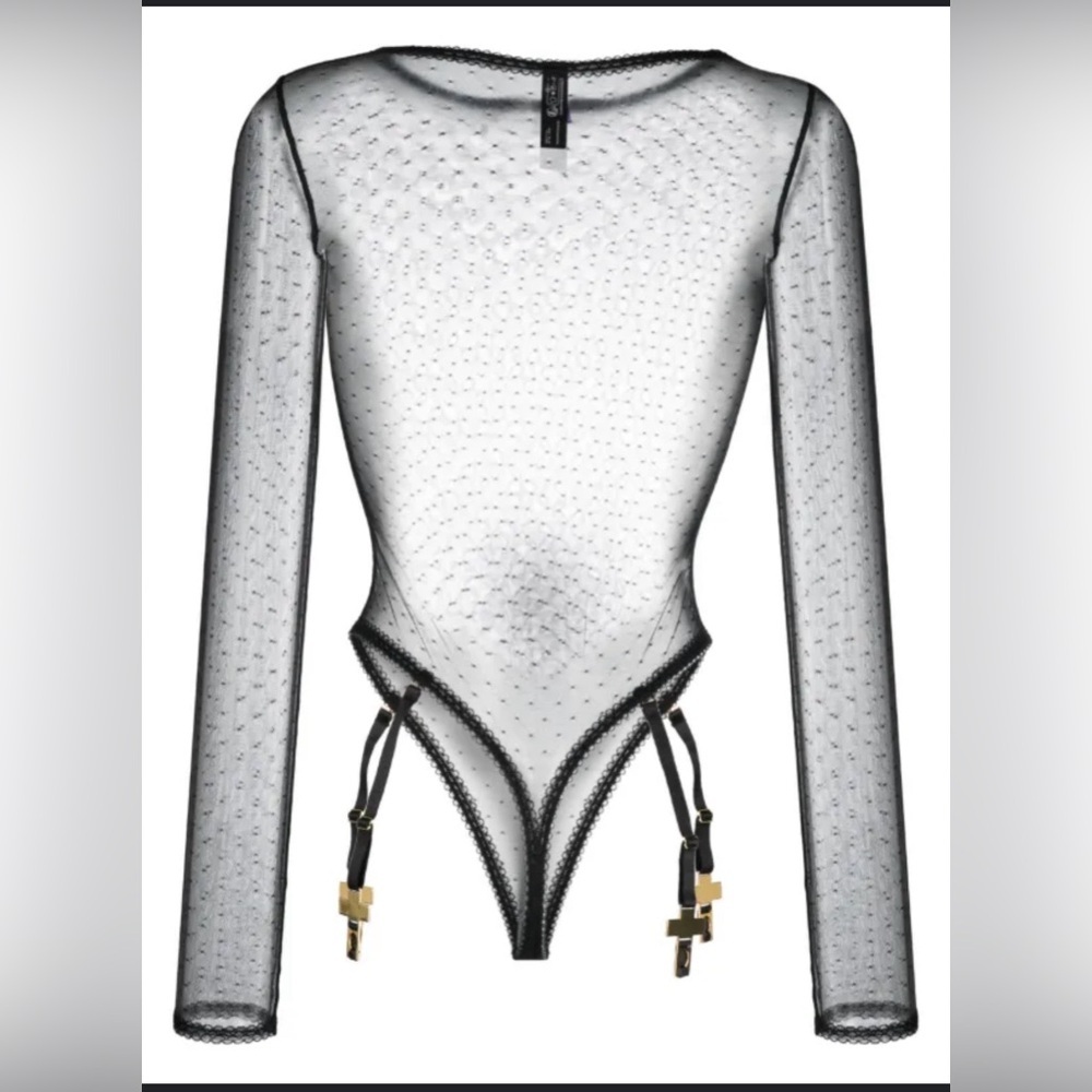 MAISON CLOSE
Inspiration Divine mesh body